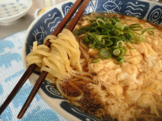 北海道 ほたてバター風味ラーメン 醤油 口コミ