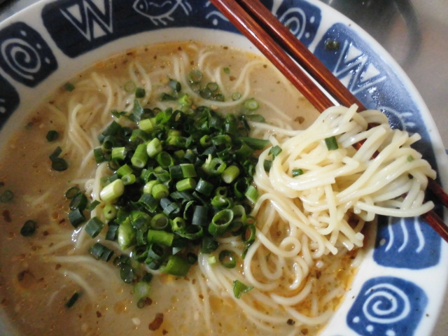 棒ラーメン アレンジ 焼ラーメン 辛子高菜風味とんこつ味 