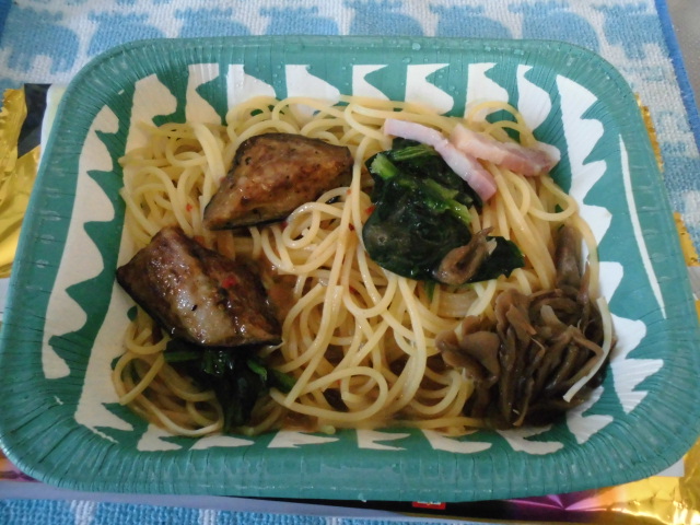 オーマイプレミアム 冷凍パスタ 舞茸となすの香味醤油
